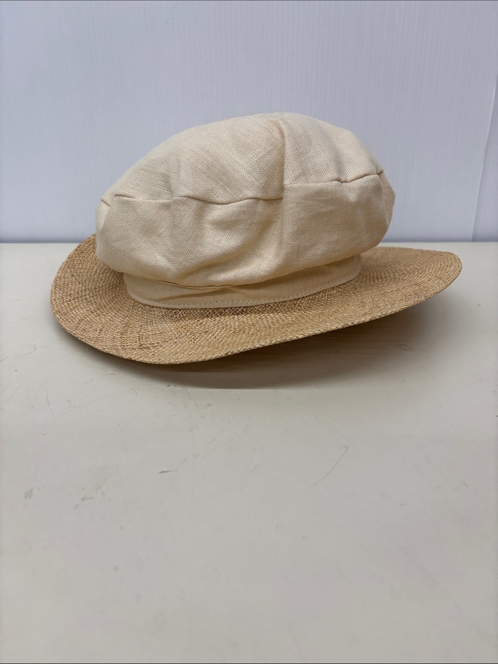 Liz Claiborne Cream Canvas Top Straw Brim Baker Hat